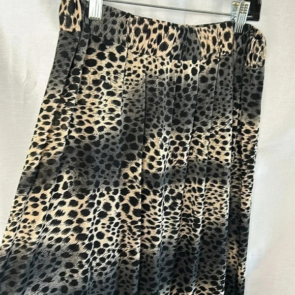 Vintage NWT skirt,faux wrap,animal print,Ruching , ruffles,boho,gypsy,flowy, - Picture 7 of 12